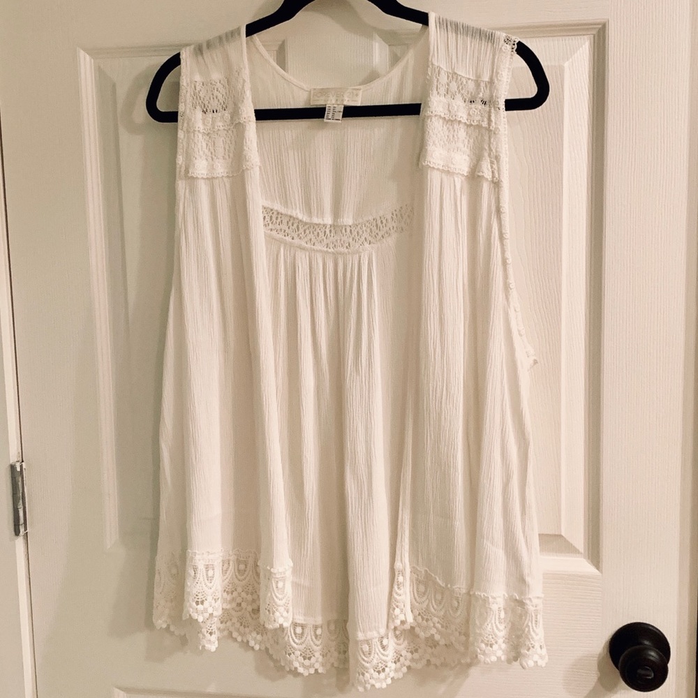Forever 21 Boho Lace Vest